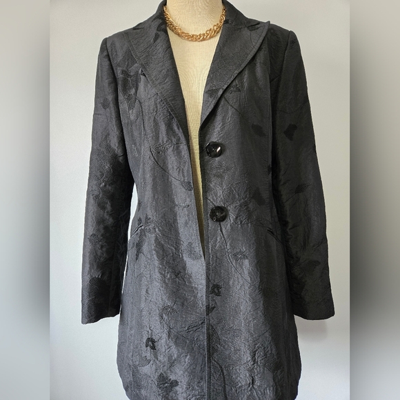 TUZZI Black Floral Dress Coat. Size 10 - Picture 10 of 16